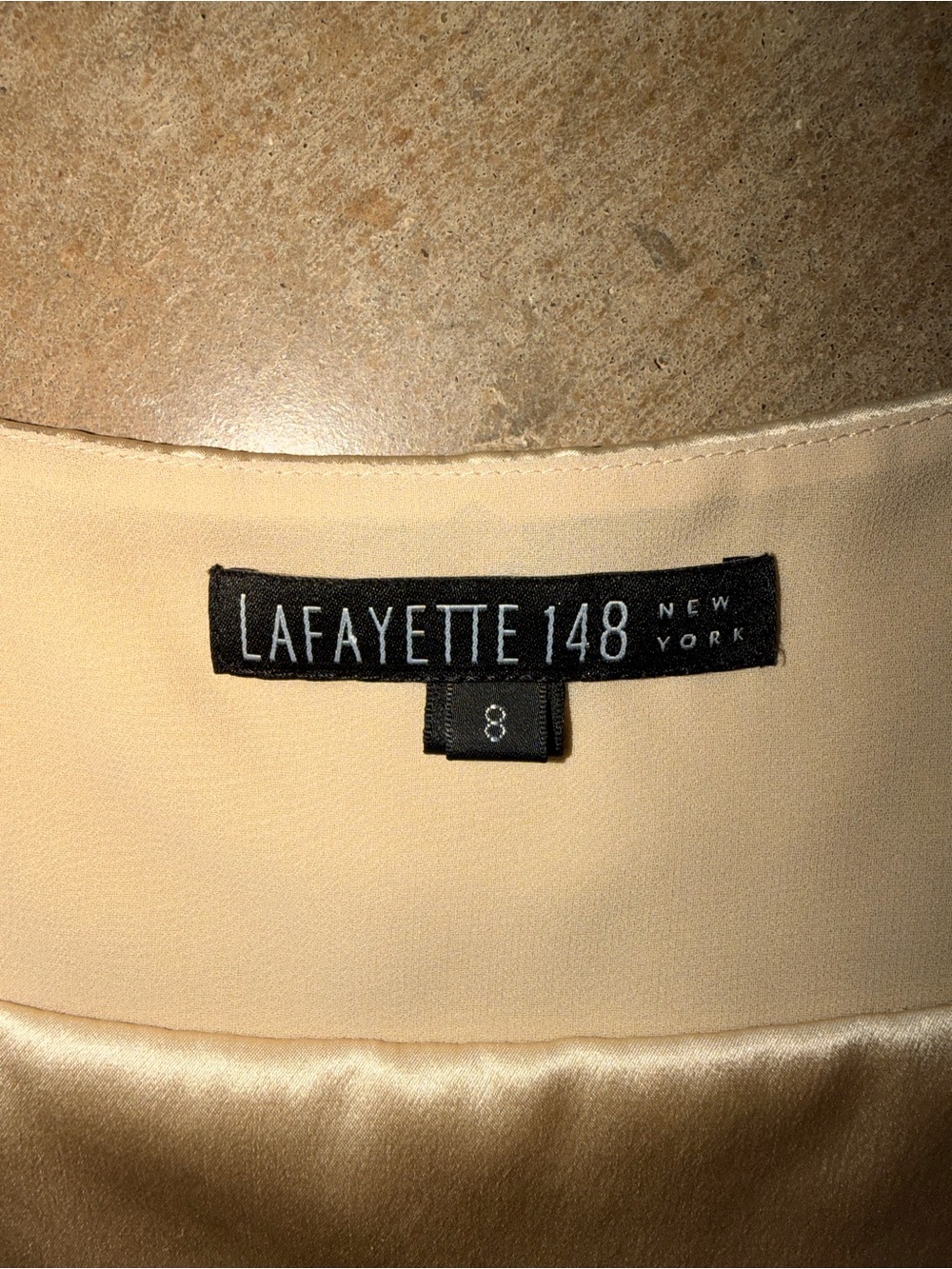 Lafayette 148 New York Silk Satin Blouse Top Ivory Champagne Size 8 Shell Tank - Picture 2 of 13